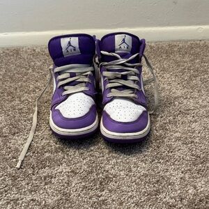 Nike Purple and White Men's Sneakers